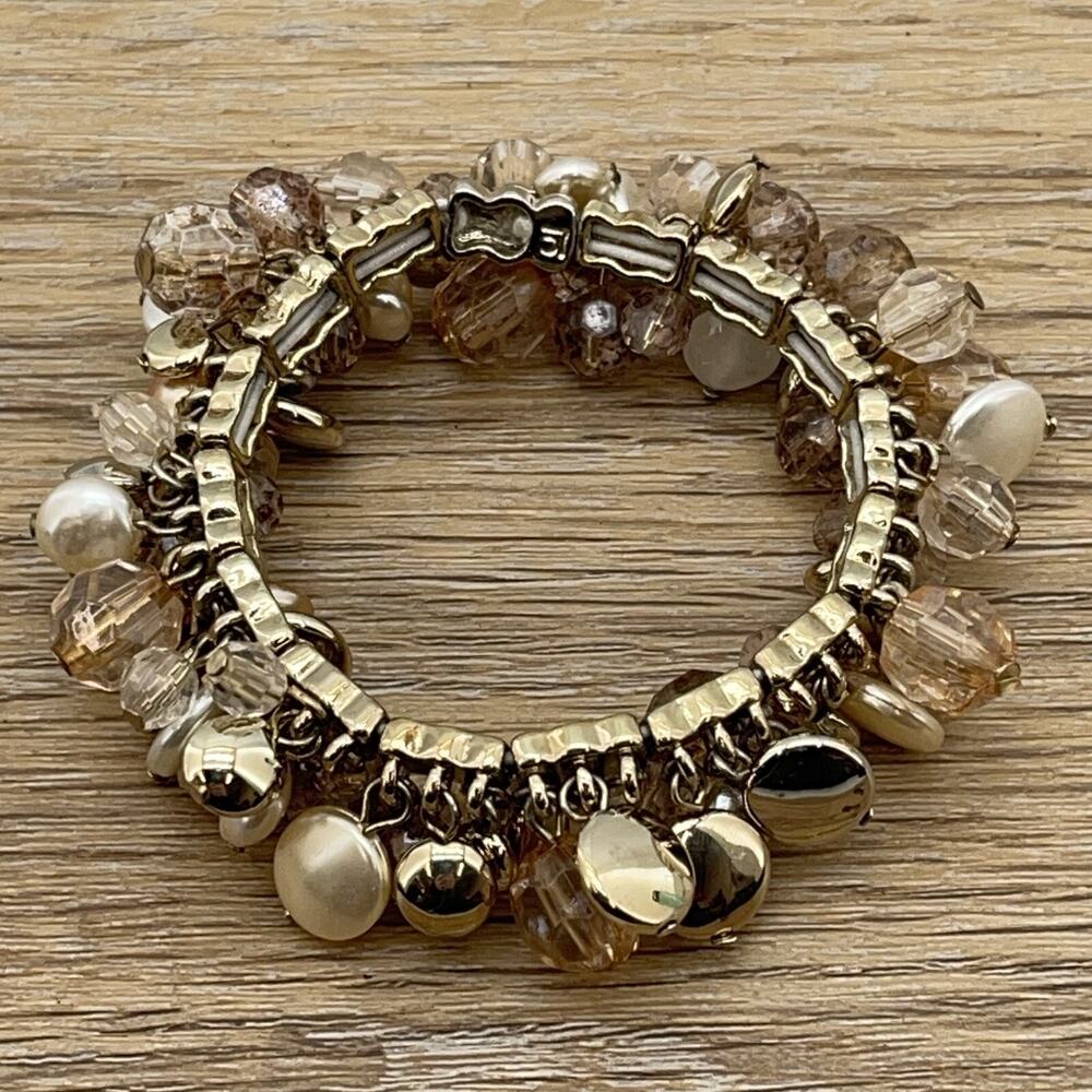Cha Cha Bracelet Expandable Beige Faux Pearl Beaded Glass Gold Tone Stretch